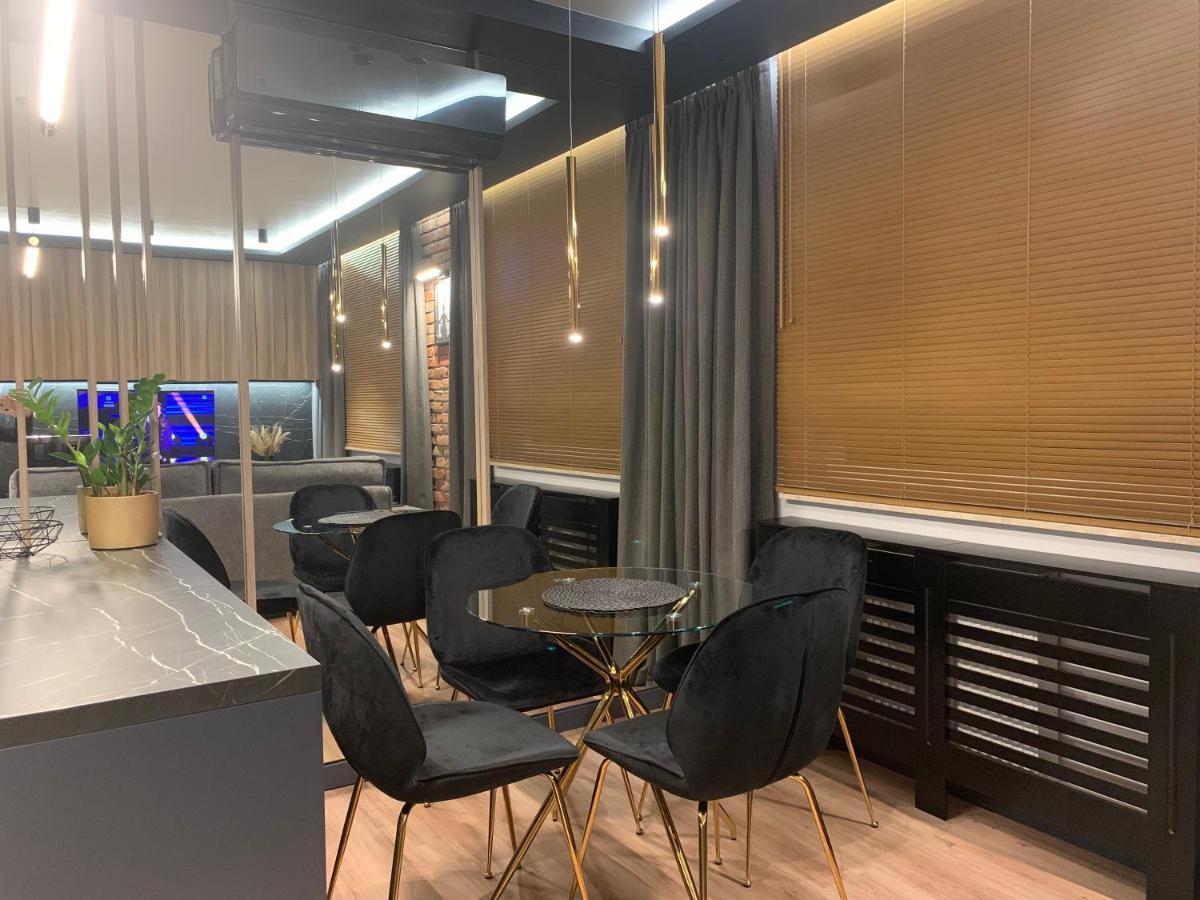Luxury Apartament Wyszynskiego ราดอม ภายนอก รูปภาพ